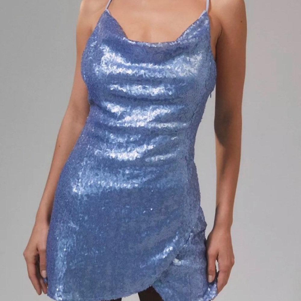 Urban Outfitters light blue sparkle formal dress. Size xs. Brand new, never worn